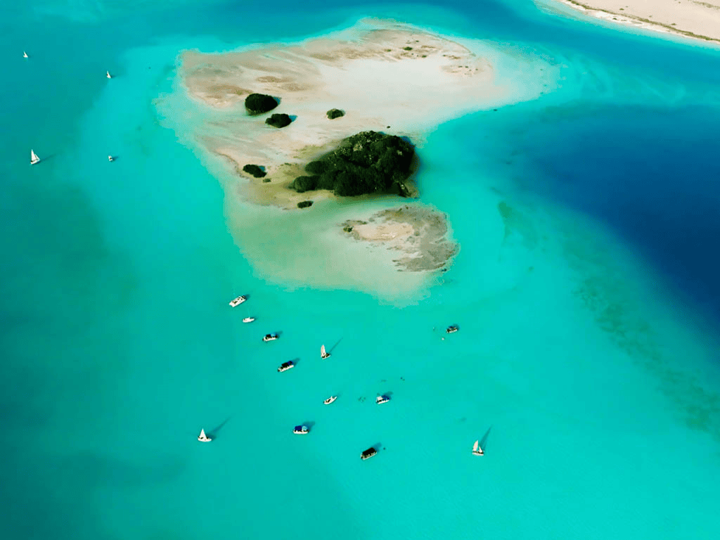 Bacalar Lagoon of Seven Colors