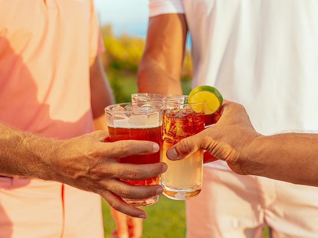 Cocktail cheers in Bermuda