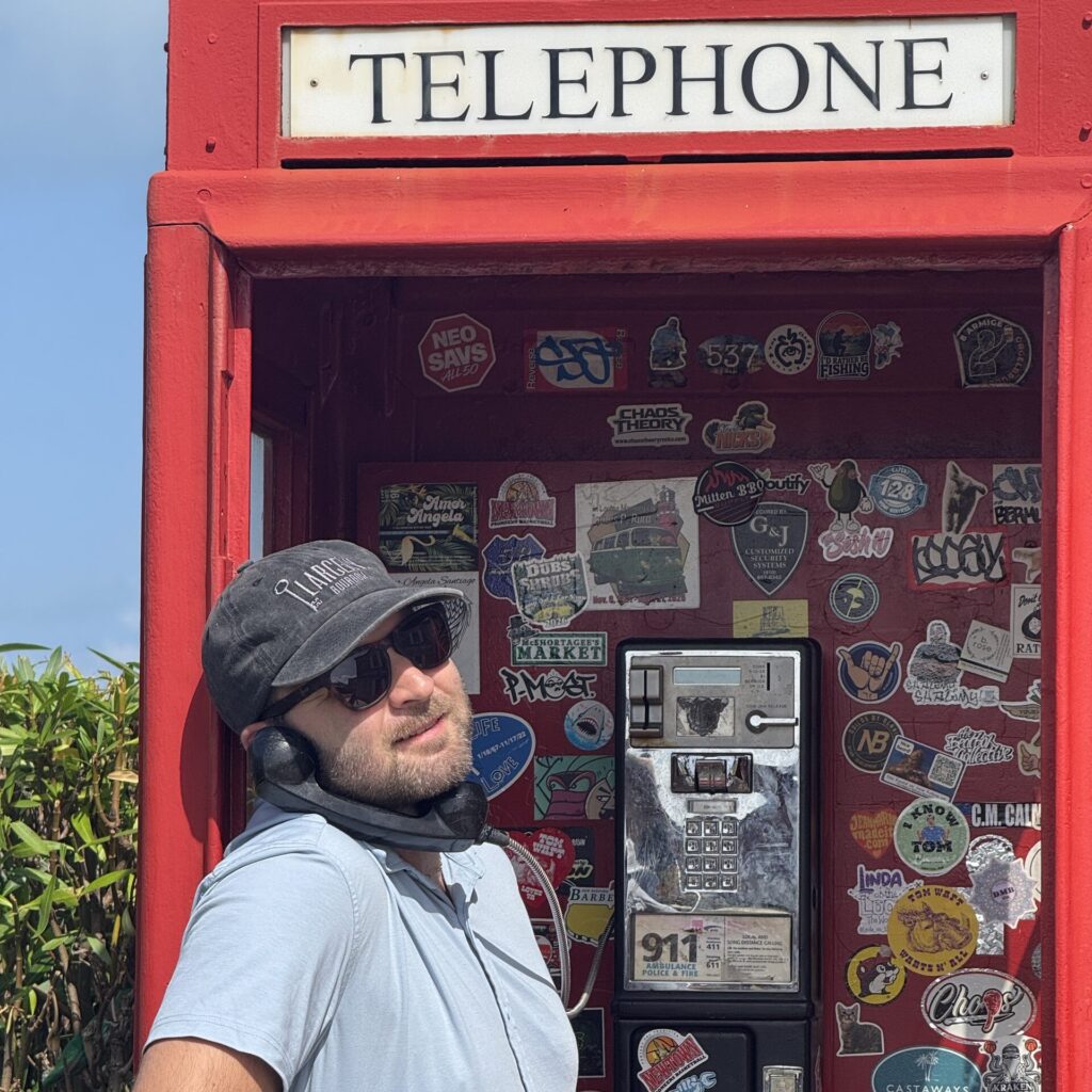 Telephone booth