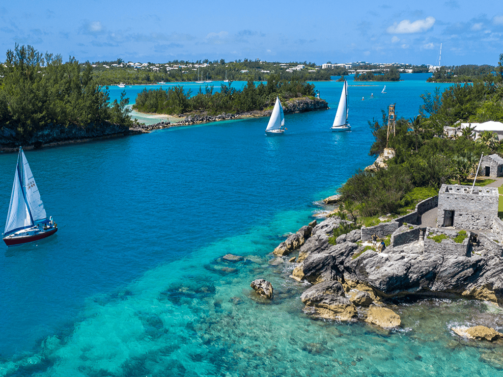 Sailboats sailing through Bermuda