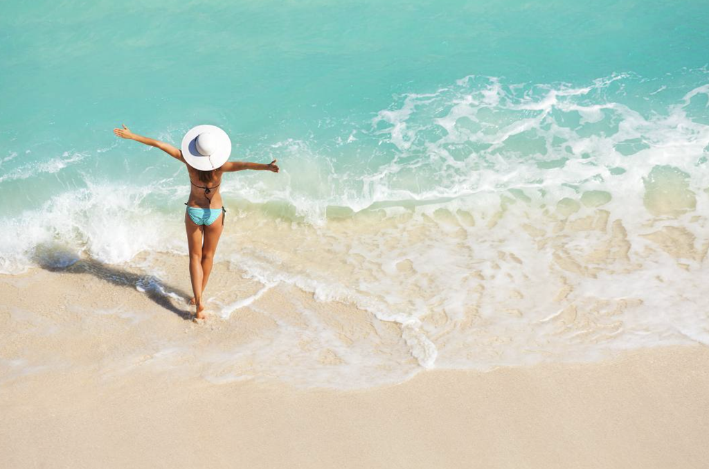 Walking along the beaches at Atlantis