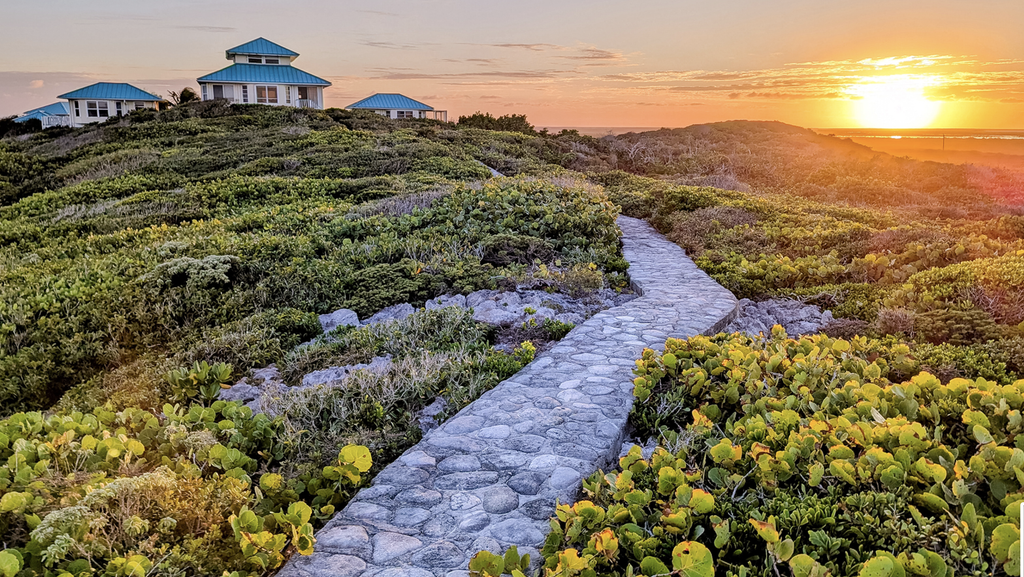 Middle Caicos pathways