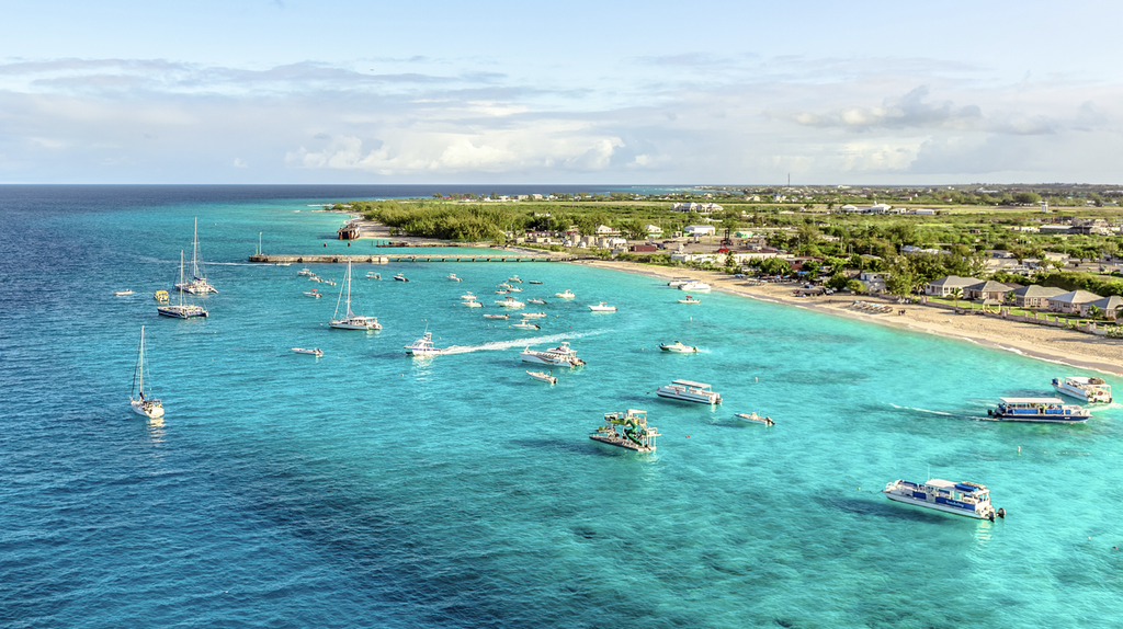 Grand Turk yachts on the harbor