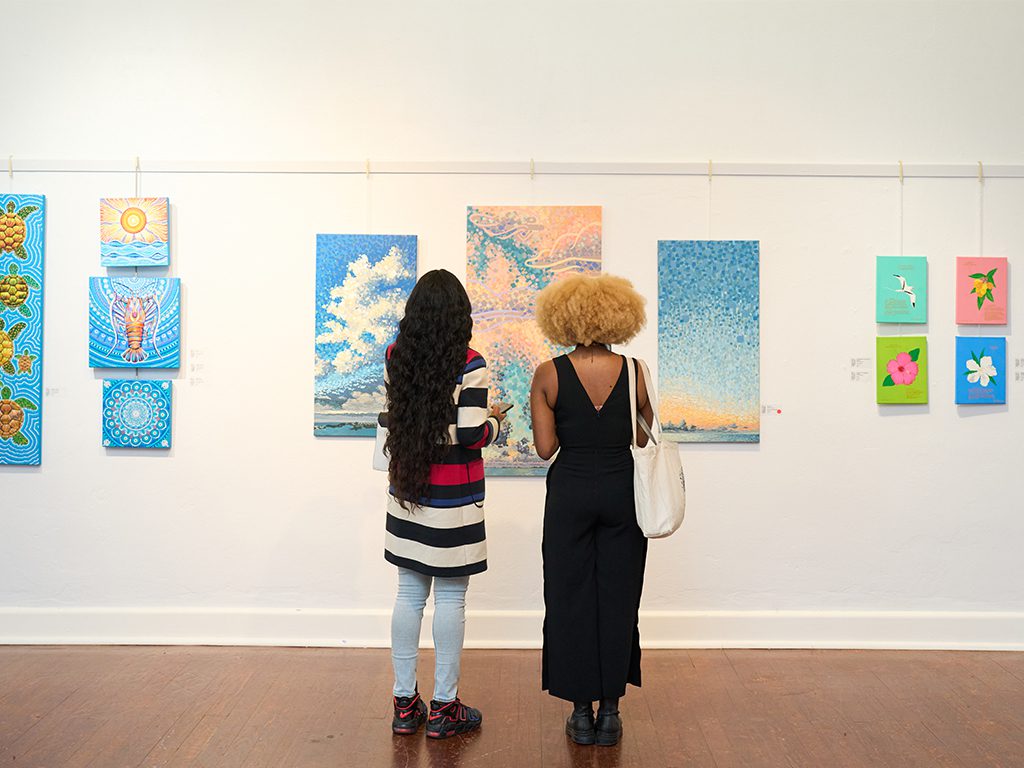 Touring the society of the arts in Bermuda